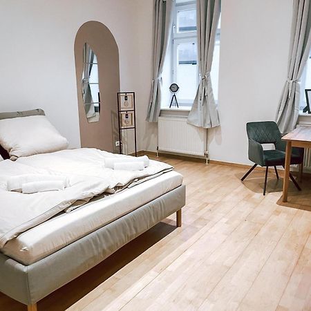 Zentrales Apartment Naehe Schoenbrunn - 2 Pers Wenen Buitenkant foto